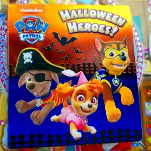 Paw patrol Halloween heros BOOK